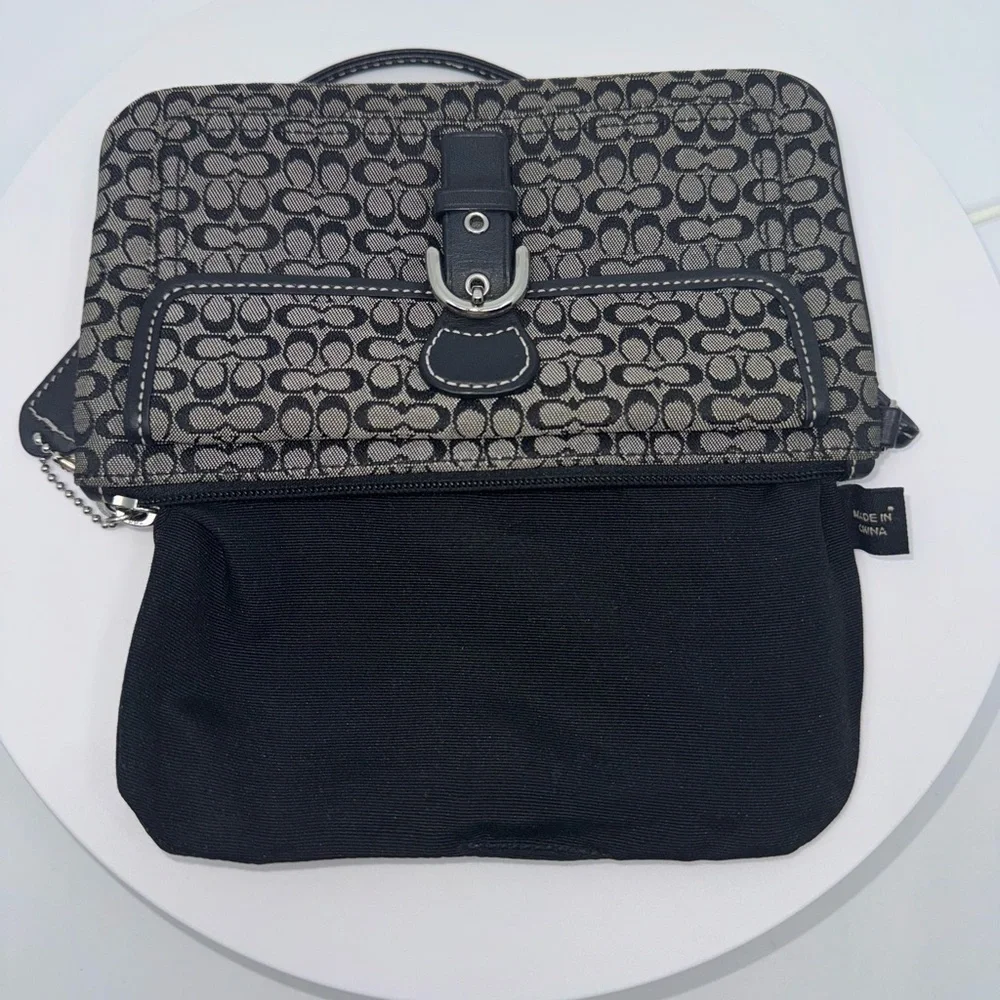 Coach Vintage Soho Black Mini Signature wristlet in EUC
